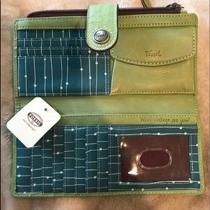 Fossil Wallet